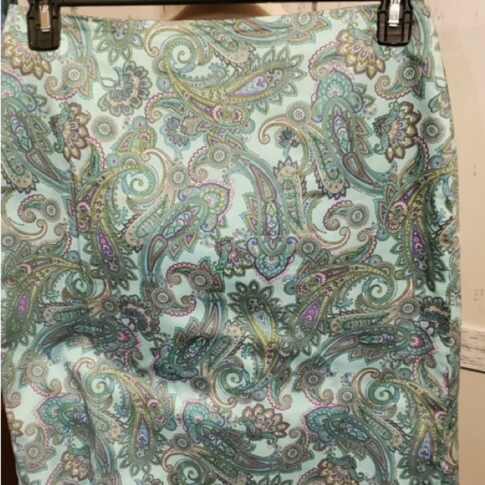 Jones New York Signature Skirt